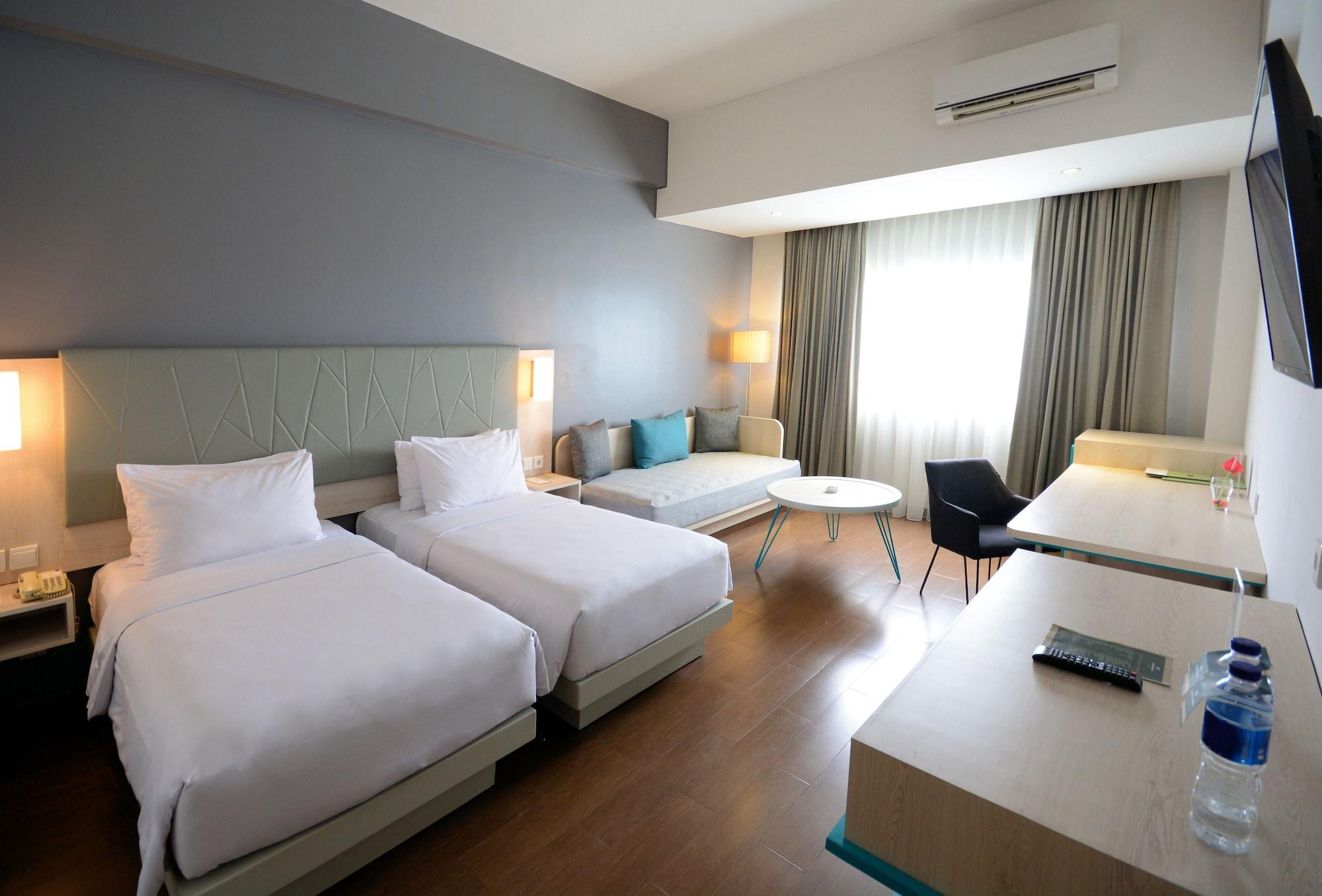 Hotel Santika Bogor Exteriör bild