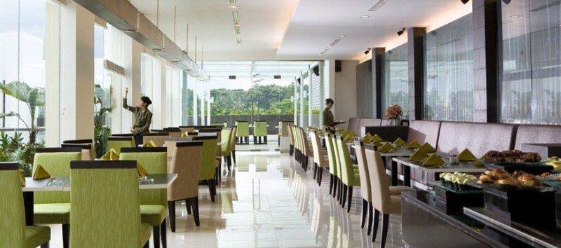 Hotel Santika Bogor Exteriör bild
