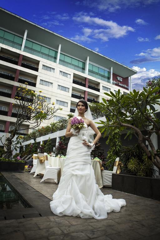 Hotel Santika Bogor Exteriör bild